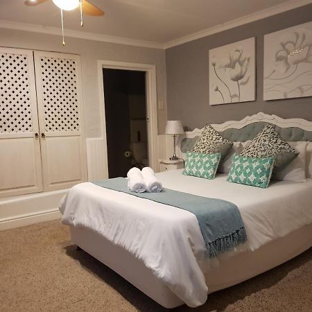Azure House Hotell Knysna Exteriör bild
