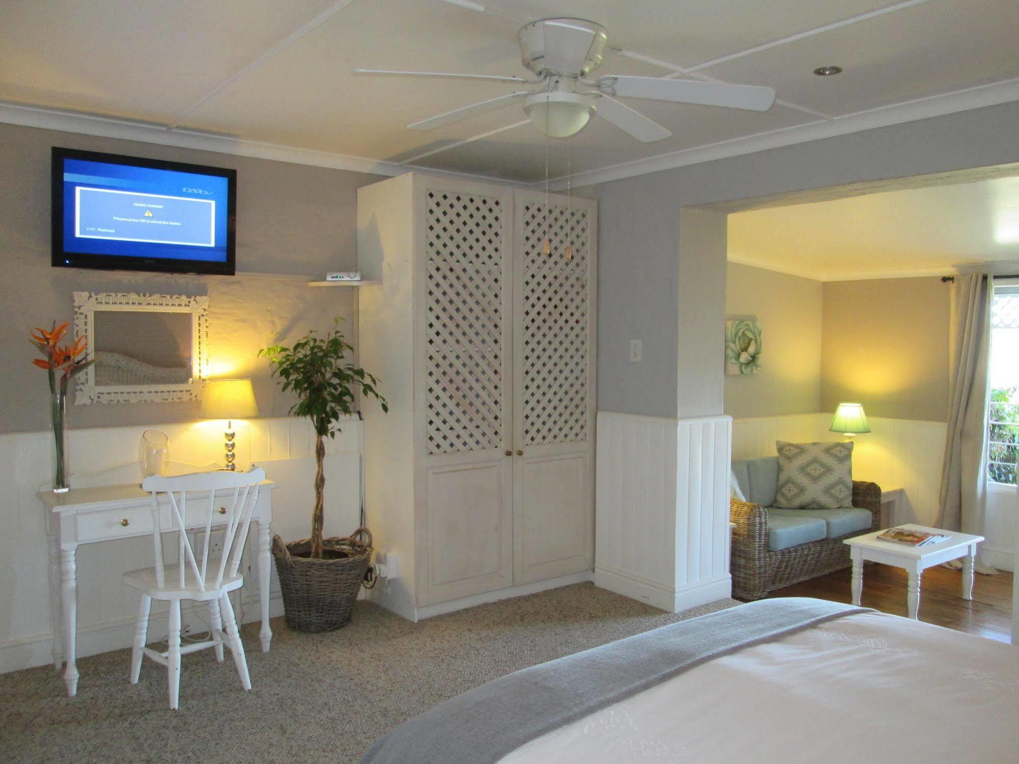 Azure House Hotell Knysna Exteriör bild