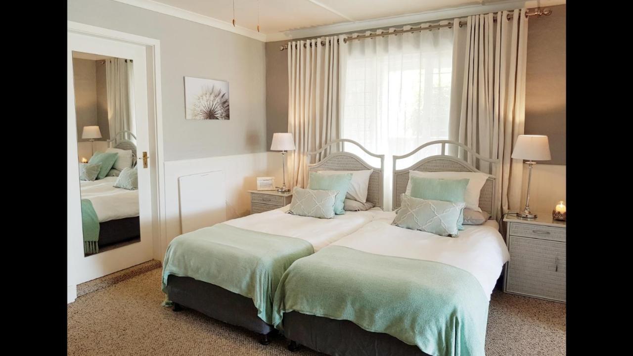 Azure House Hotell Knysna Exteriör bild