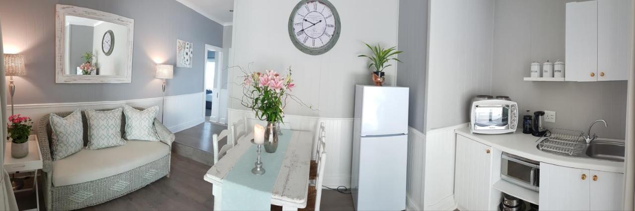 Azure House Hotell Knysna Exteriör bild